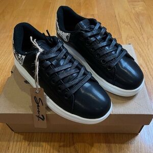 New In Box Seven Black Snakeskin Platform Sneakers